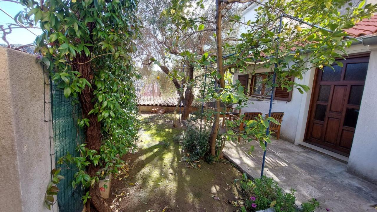 Apartman Kristina And Free Parking Mali Losinj Exterior photo